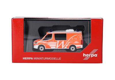 Herpa 097826 MB Sprinter '18 Halbbus Feuerwehr Wiesbaden 1:87
