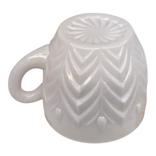 Jeanette Feather Pattern Shell Pink Milk Glass Punch Set Bowl, Base, 10 Cups - Picture 9 of 12