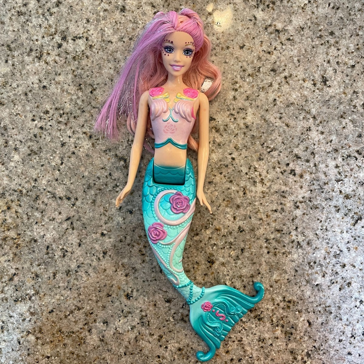 Barbie Fairytopia Mermaidia Mermaid Shella 2005 Pink Hair