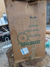 HUGE Vintage TUPPERWARE Lot, Bowls, Lids, Cup...