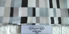 DEYONGS Retro Style Grey/Pink Geometric Single Duvet Cover & Pillowcase