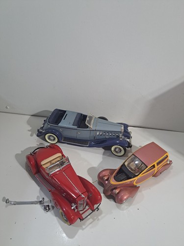 3 Die Cast Classic Cars For Repair (1/18 Cadillac 1/24 Danbury Packard Ertl)