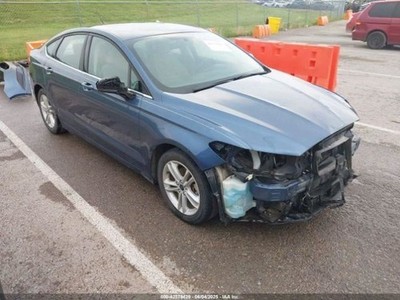 FUSION    2018 Headrest 715894