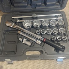 Facom Set 18 Pezzi Cricchetto Antipolvere 3/4" Avvitatore e Presa Bi Esagonale Metrica