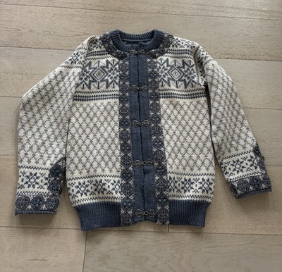 Dale of Norway Cardigan Size Small 40 Fair Isle Pewter Clasps