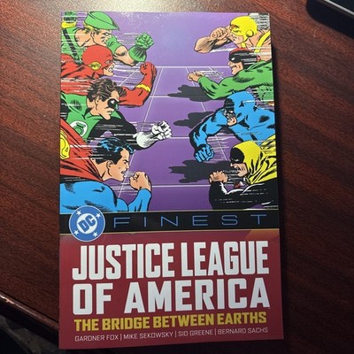 DC Finest: Justice League of America: The Bridge Between Earths by Fox, Gardner