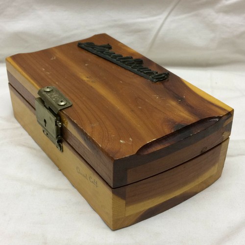 Vintage Sweetheart Jewelry Box Wood Lock & Keys Souvenir Oxnard California - Picture 2 of 12
