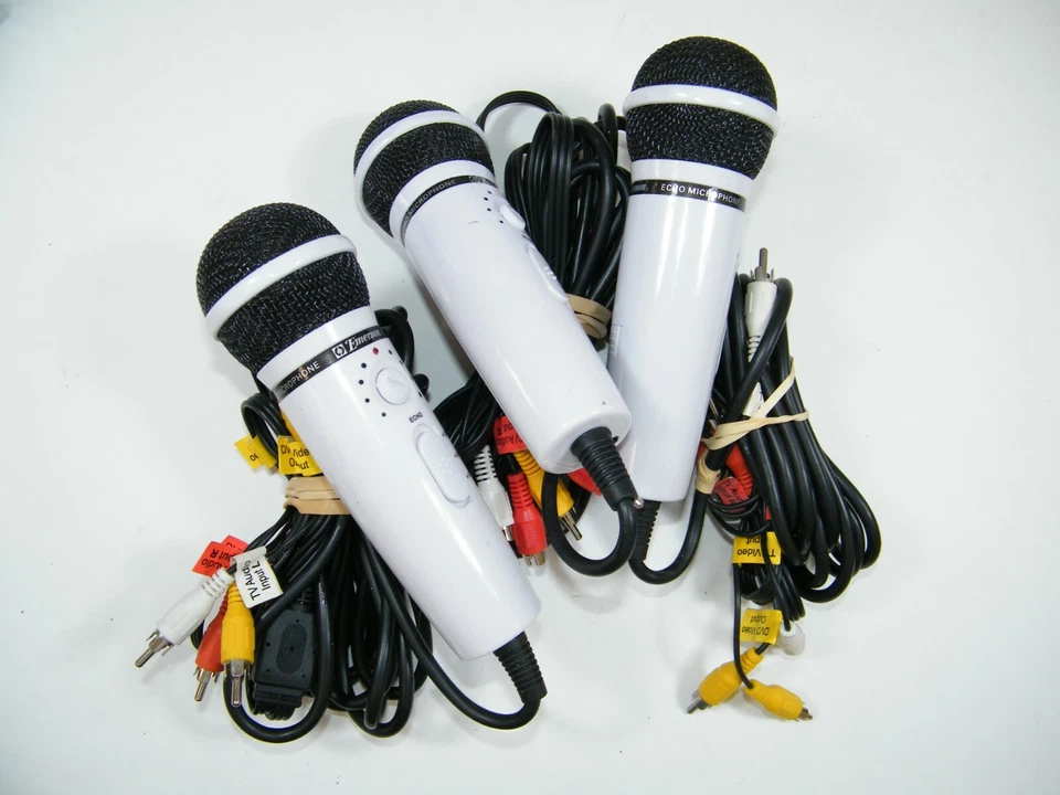 (3) EMERSON ECHO MICROPHONES WHITE WITH CORDS - Image 4 of 4