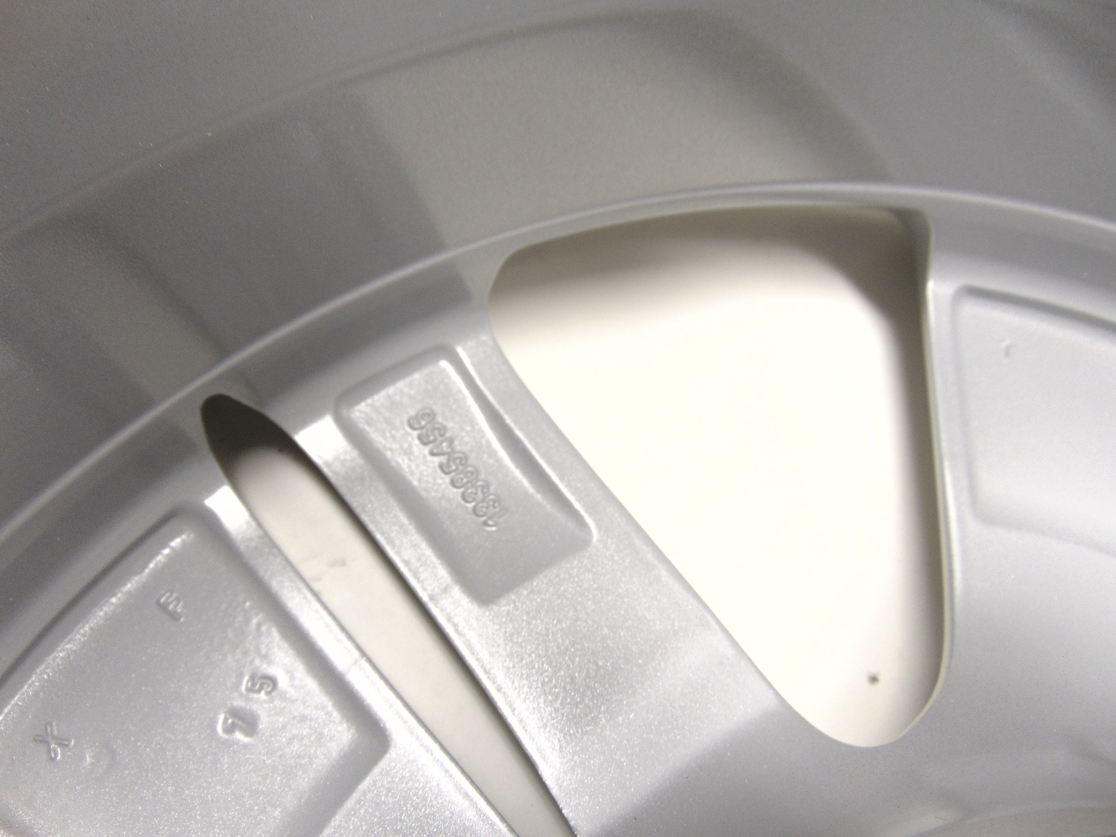 Genuine Vauxhall MERIVA Alloy Wheel 7j X 17 