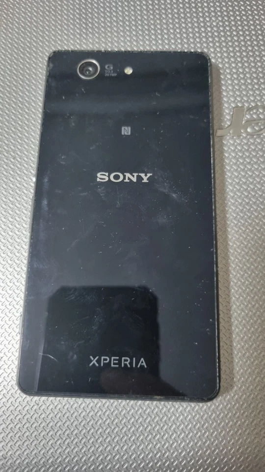 2304-Smartphone Sony Xperia Z3 Compact - Immagine 2 di 2