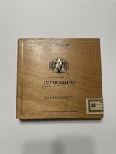 Avo Uvezian Avo Signature Double Corona Cigar Box EUC