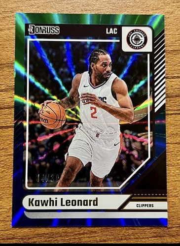 Kawhi Leonard [Holo Green Laser] #171 2024 Panini Donruss card