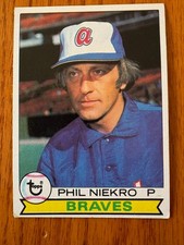 EX MT - 6 Vintage Value; 1979 Topps Phil Niekro # 595 - Hall of Famer