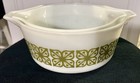 Vintage PYREX Set of 2 Round Mixing Bowls White Green Nesting Verde #474-B 475-B — photo 1