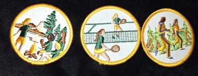 Girl Scout 1977-1982 PATCH First Non-Earned Fun NEW Badge 3 Camp Running Tennis 