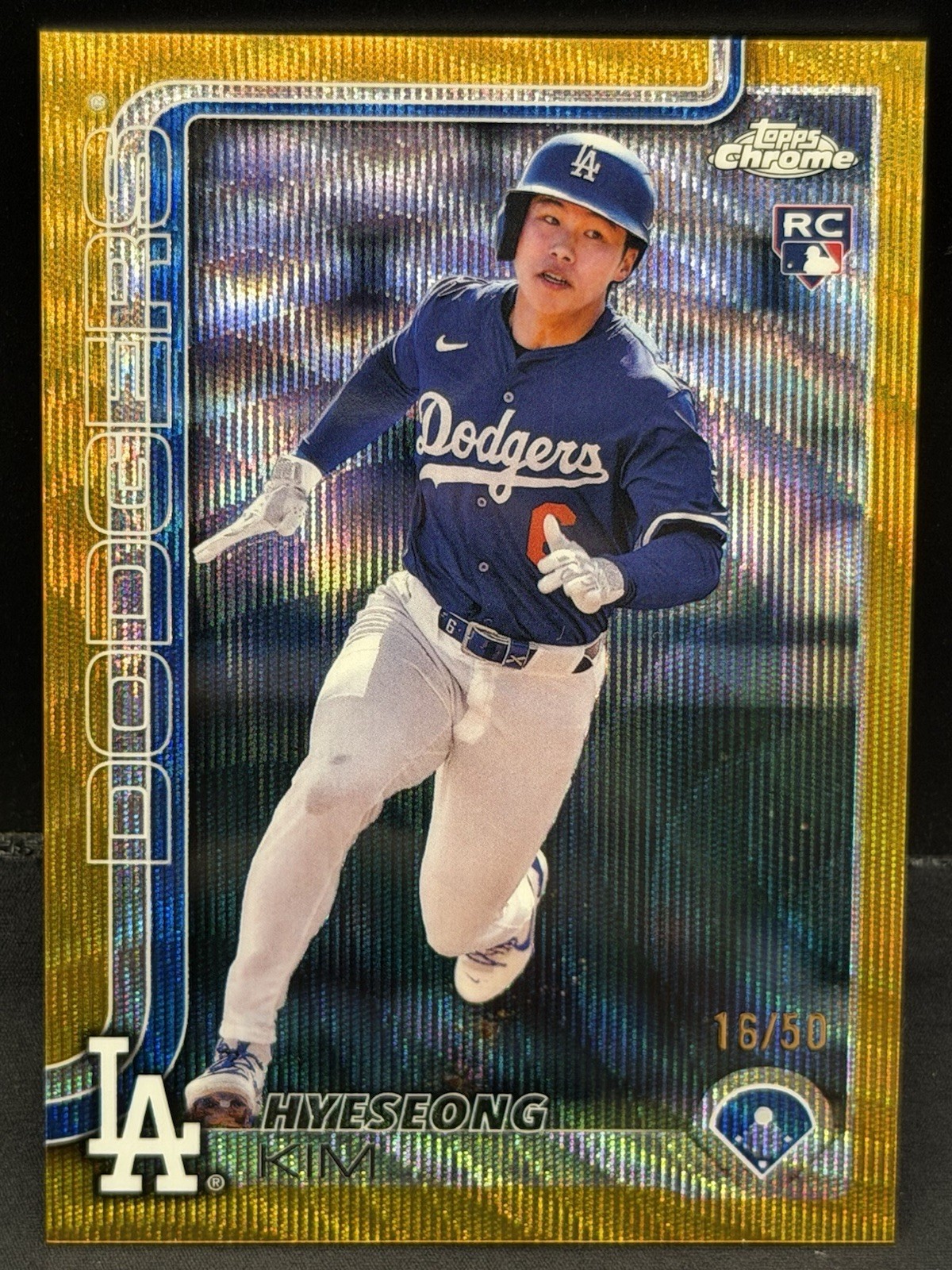 2025 Topps Chrome Hyeseong Kim RC #152 Gold Wave Refractor /50 Rookie