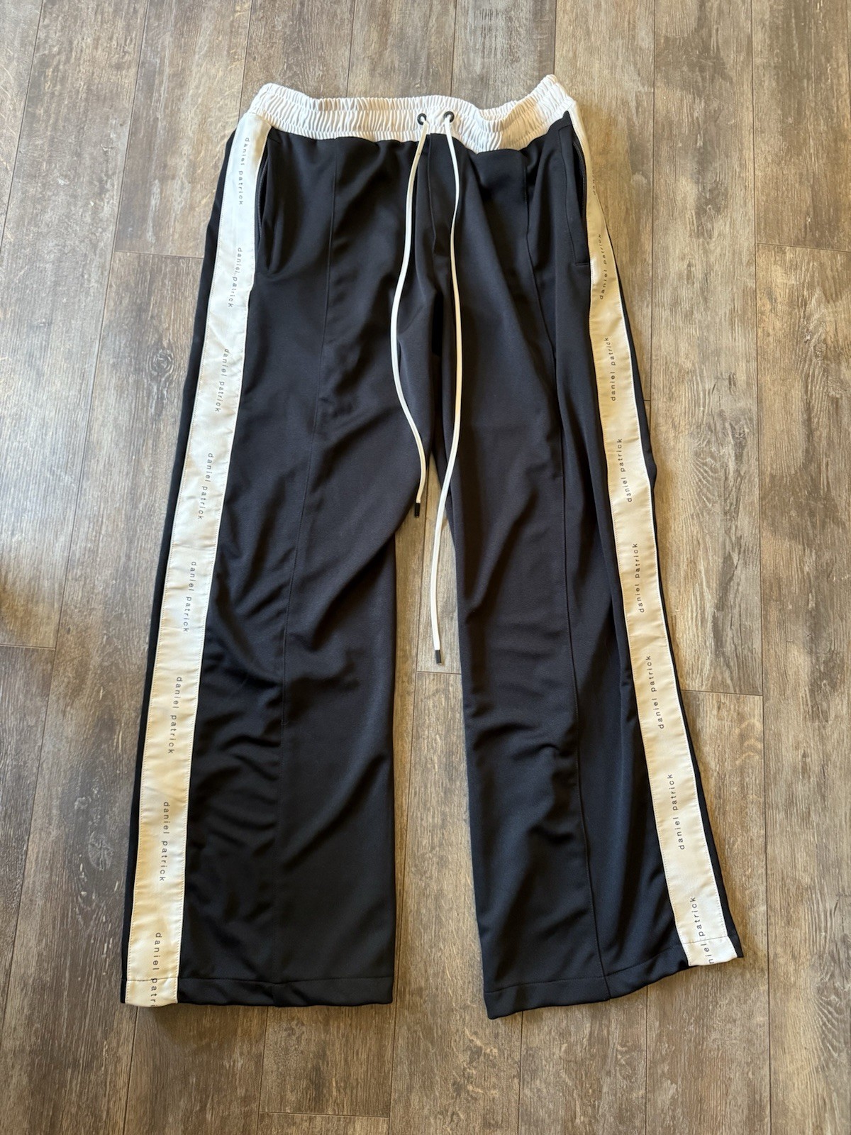 Daniel Patrick Bootcut Track Pants SweatPants Bla… - image 3