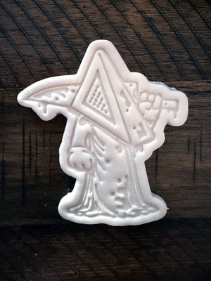 Pyramid Head Cookie Cutter | Silent Hill Horror Gamer Baking Tool (85mm)
