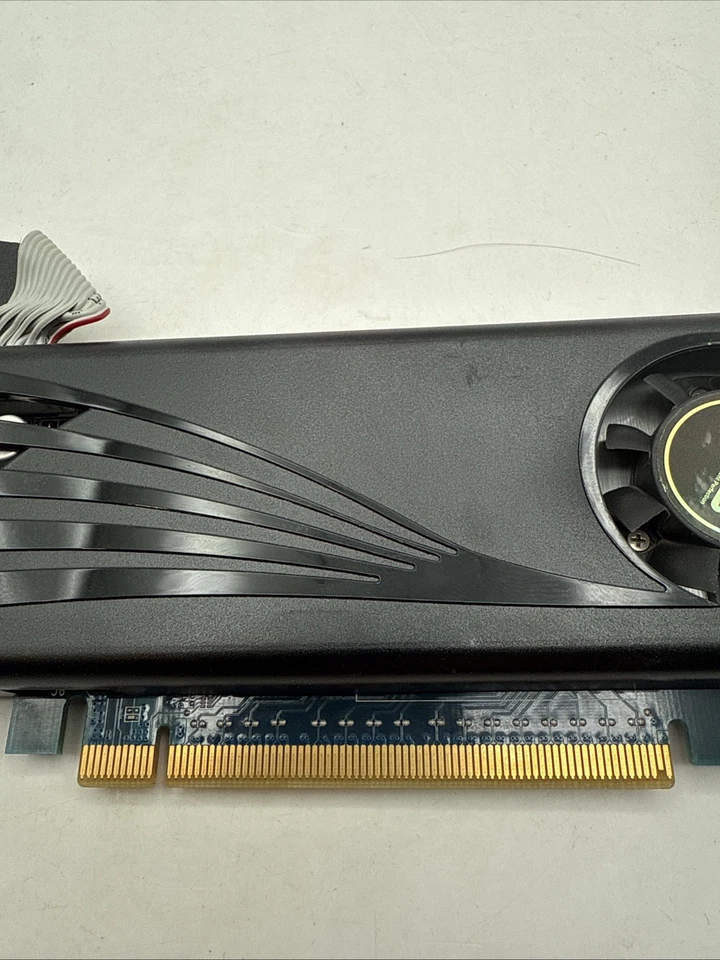 ASUS EN8400GS/DI/512MD2(LP) Graphics Card PCIe DVI VGA HDMI - Image 3 of 4