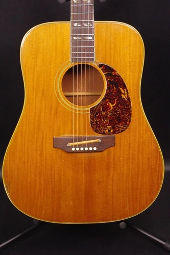 Gibson Country Western Used Acoustic Guitar 1969