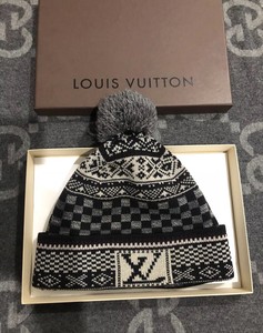 louis vuitton skully hats