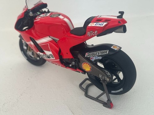 1:12 Minichamps Ducati C. Stoner Marlboro Decalls Conversion Moto GP 2009 - Afbeelding 4 van 11