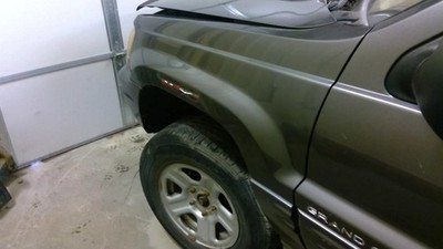 Jeep Grand Cherokee 2002 Left Fender Used 8033