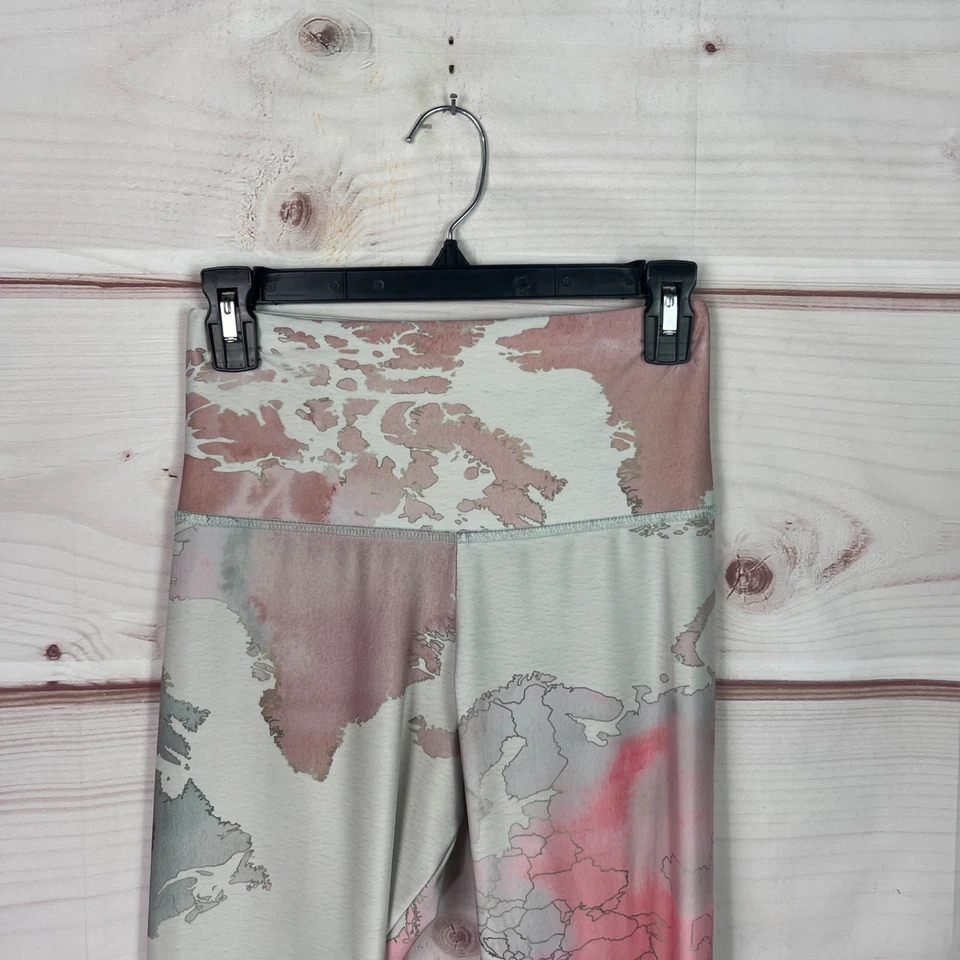Leggings Onzie para mujer M L multicolor mapa del mundo gráfico tiro alto tobillo elástico Foto 2 de 4