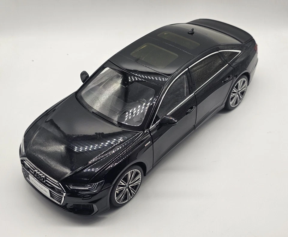 Audi A6L All New Audi Nero 1:18 Paudi Models In Box - Immagine 2 di 4