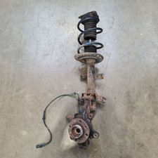 RENAULT CAPTUR MK1 (X87) 2015 suspensión delantera y buje de rueda lado derecho 128754