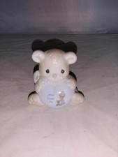 Precious Moments Ceramic Teddy Bear Jesus Loves Me Blue Coin Bank 1998 EUC