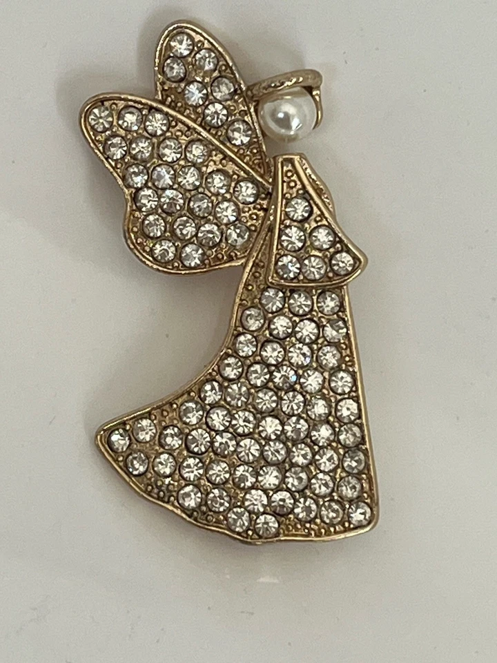 Broche prendedor Anne Klein cristal transparente pavé ángel tono dorado con perla sintética firmado Foto 2 de 4