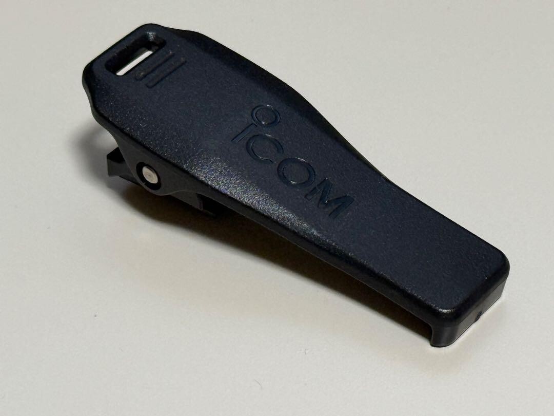 ICOM ID-50 Digital Handy Transceiver 144/430MHz Dual Band 5W ICOM ID-50 Digital Handy Transceiver 144/430MHz Dual Band 5W