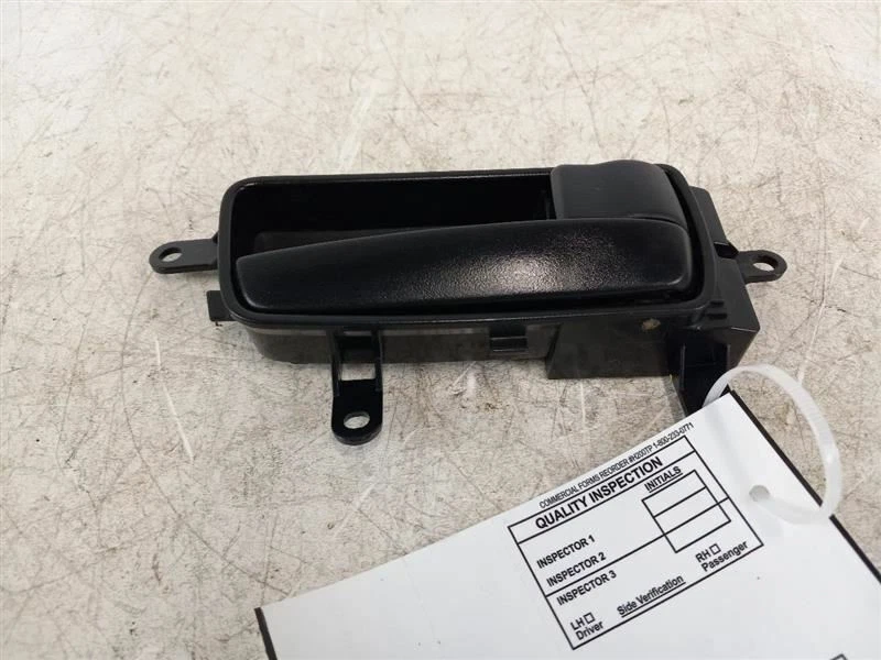 Nissan Sentra 2010 manija de puerta interior delantera derecha Foto 2 de 4