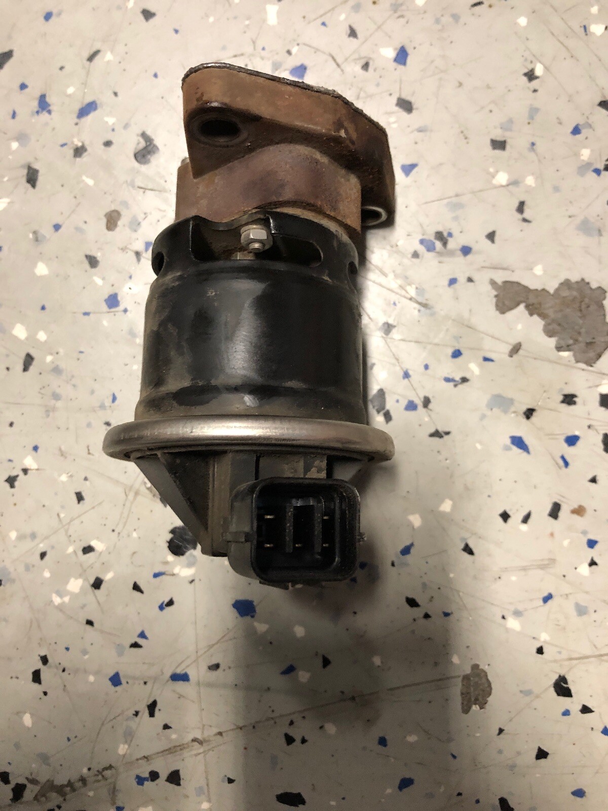 HONDA PILOT EGR VALVE OEM (AC01389780) 1366D Siemens 3.5L (EE01) OEM