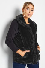 M&co Faux Fur Gilet
