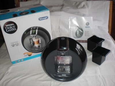 OVP - Nescafe Dolce Gusto DeLonghi Circolo Automatic Schwarz EDG605.B - Top !