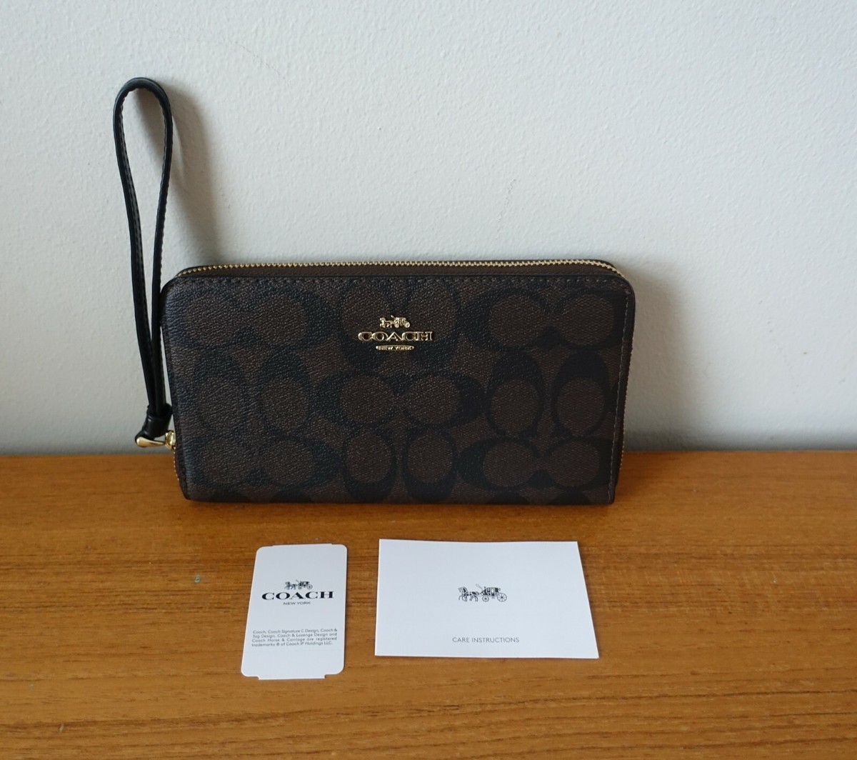 COACH LARGE PHONE WALLET IN SIGNATURE CANVAS eBay