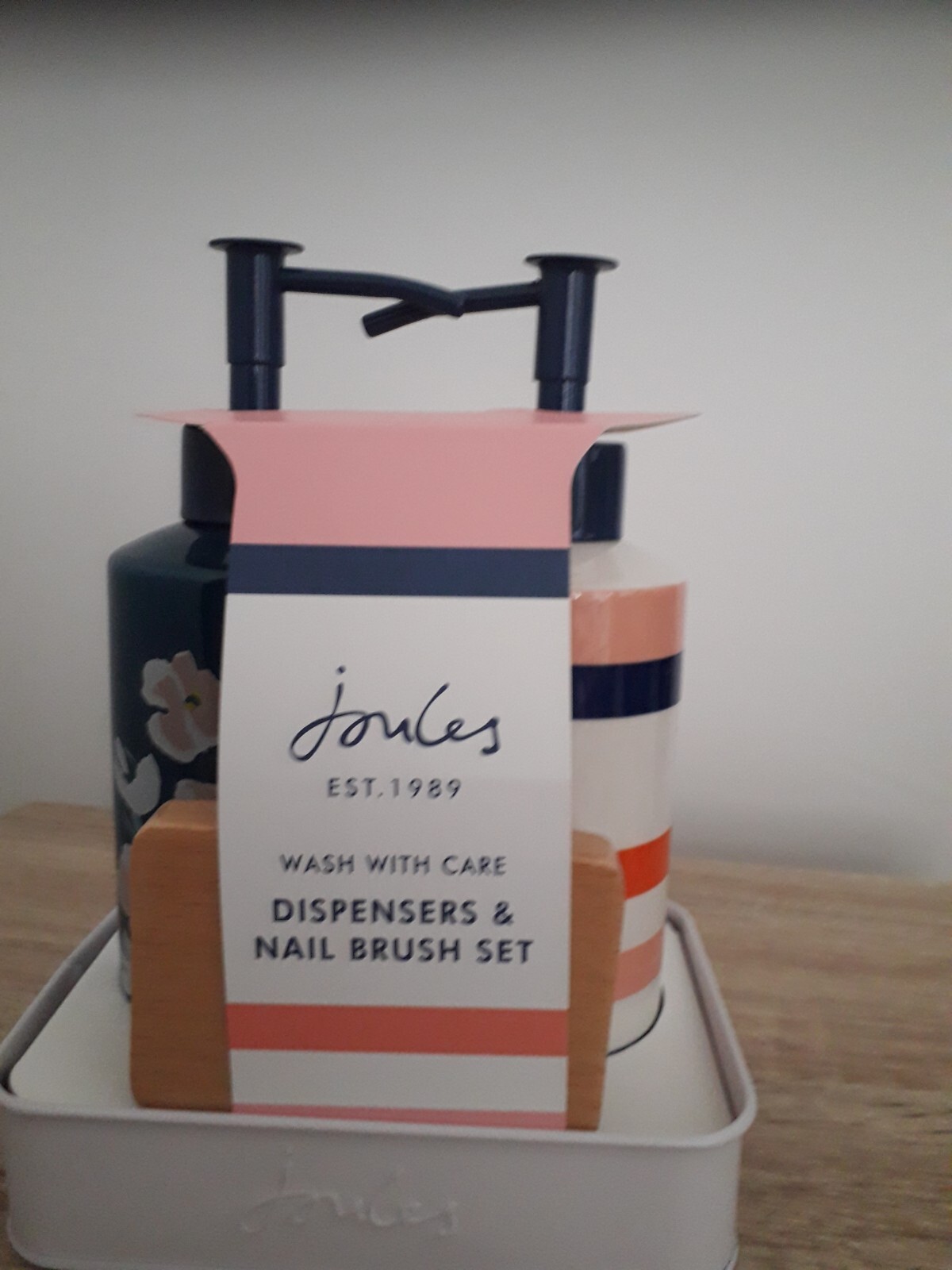 Joules Hand towel With Joules Hand Wash And Hand lotion Set Bnwt eBay