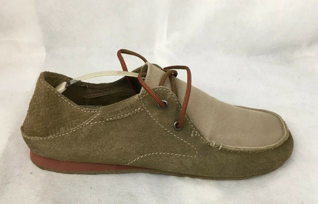 minimalist casual shoes