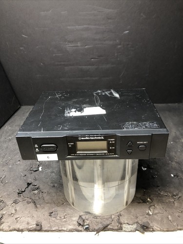 Audio Technica-ATW-R310 UHF Synthesized Diversity Receiver. For Parts. - Picture 4 of 8