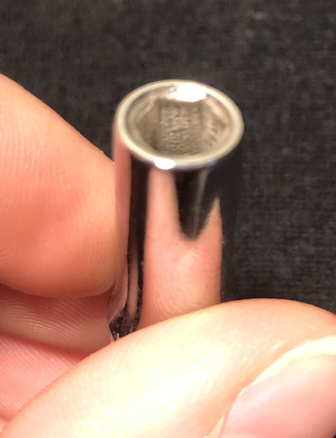 ദ്ദി様 NEW OEM Mazda Passenger Side Rear Door Panel Shell DKY1-72-02XC