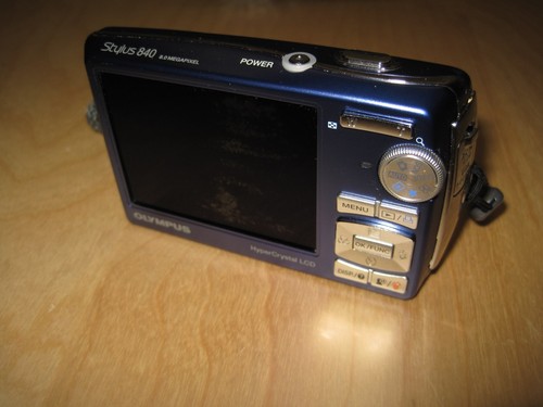 Olympus Stylus 840 8,0-MP-Digitalkamera – blau - Bild 11 von 11