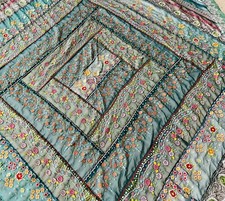 VINTAGE FLORAL QUILT EMBROIDERED 80  X 104  