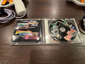 House of the Dead 2 Dreamcast 1999 Complete in Box with TWO Light Guns Bundle