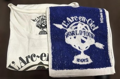 L'Arc-en-Ciel live goods many