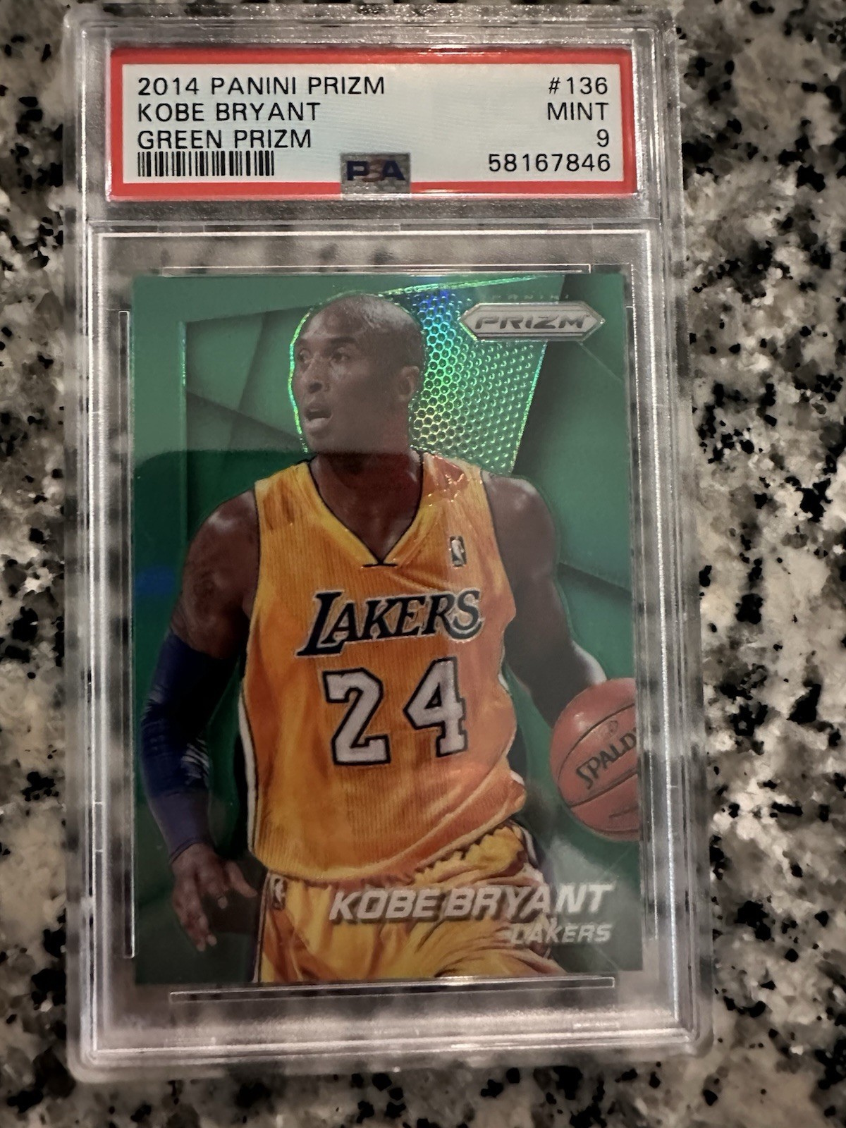 2014 PANINI PRIZM KOBE BRYANT GREEN PRIZM #136 PSA MINT 9 58167846