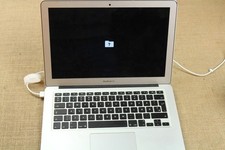 Apple Macbook Air 7,2/A1466 13,3 Pouces PC Portable i5-5250U 1,6Ghz/4GB 121GB