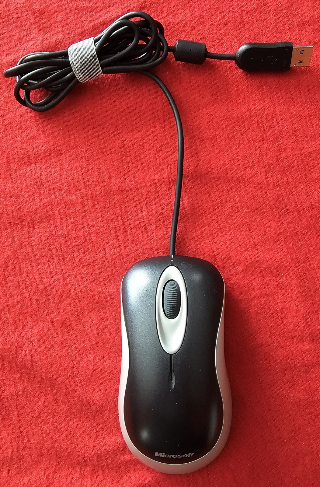 Microsoft Comfort Optical Mouse 1000 Model 1088 USB Wired PC
