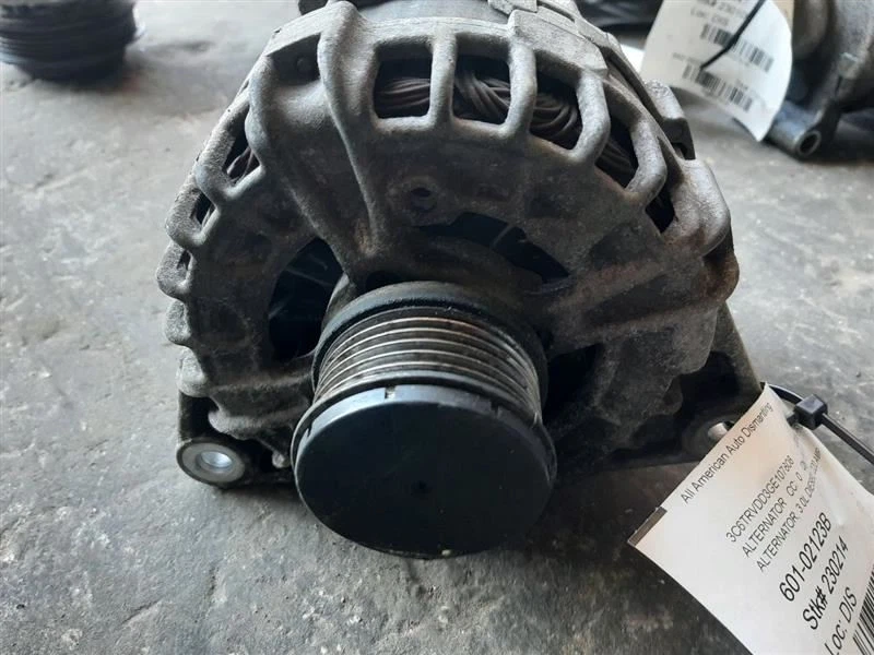 2014 2015 2016 DODGE PROMASTER 1500 VAN Alternator Engine 220 Amp 68261783AA - Image 4 of 4